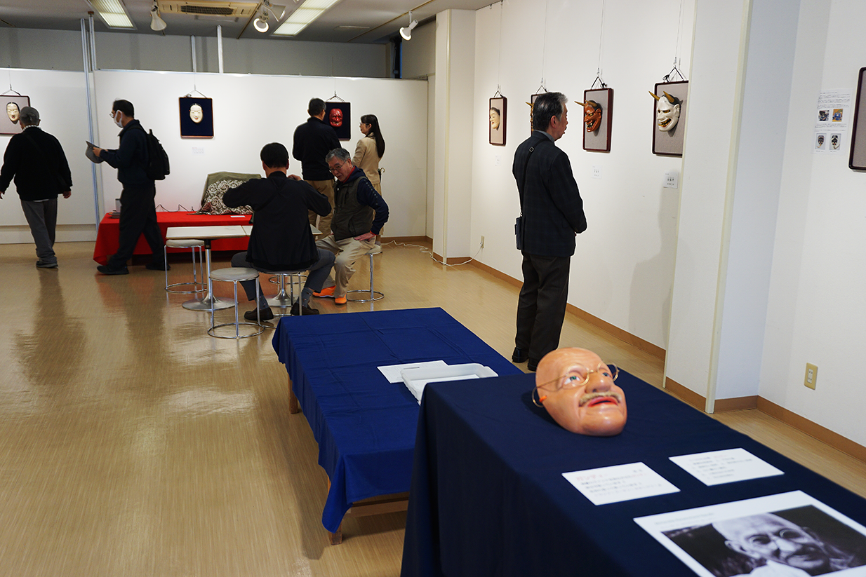 能面教室・玄正会・第10回能面花心展会場1